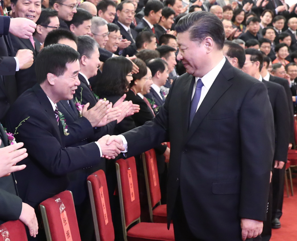 国度科技进取一等奖获得者张国良：碳纤维利用将越来越宽泛_高清